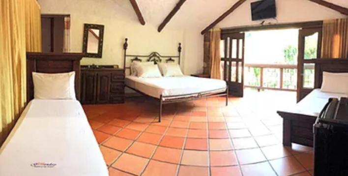 Hotel Hacienda Gualanday Апиай Экстерьер фото