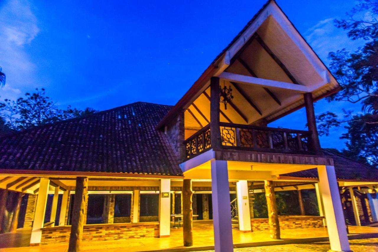 Hotel Hacienda Gualanday Апиай Экстерьер фото