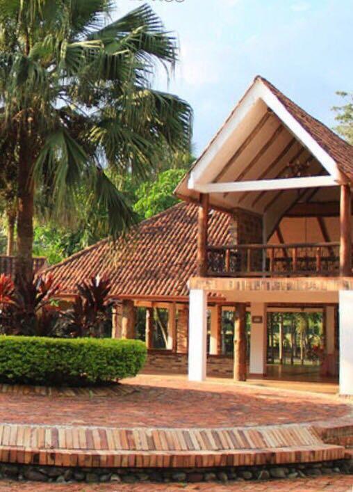 Hotel Hacienda Gualanday Апиай Экстерьер фото